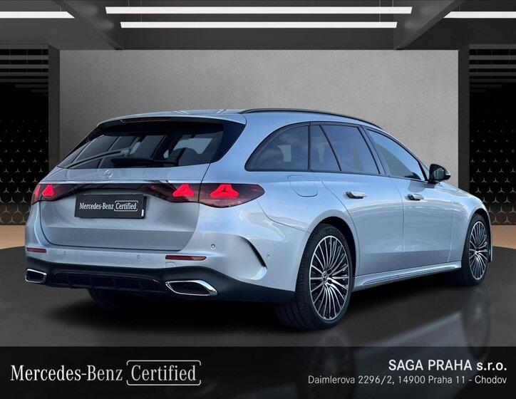 Mercedes-Benz Třídy E Kombi 2,0 l 145 kw