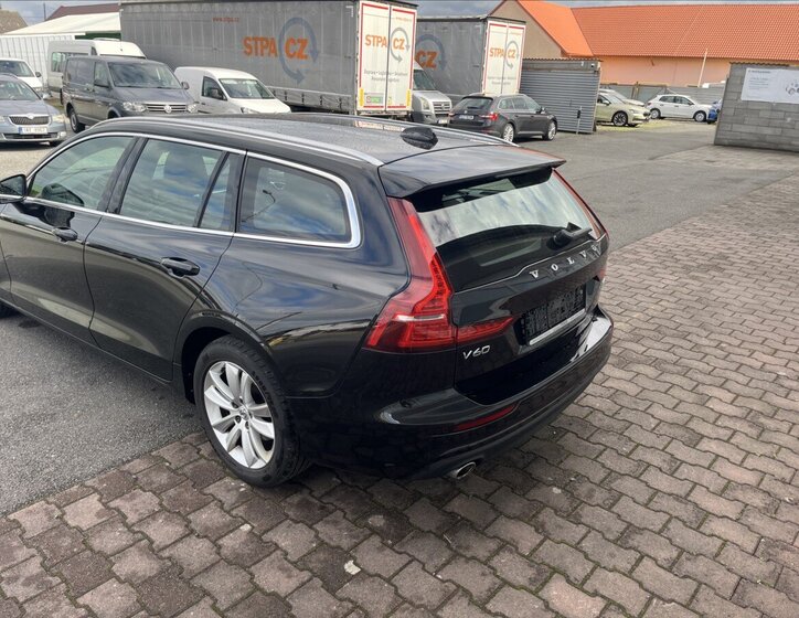 Volvo V60 6
