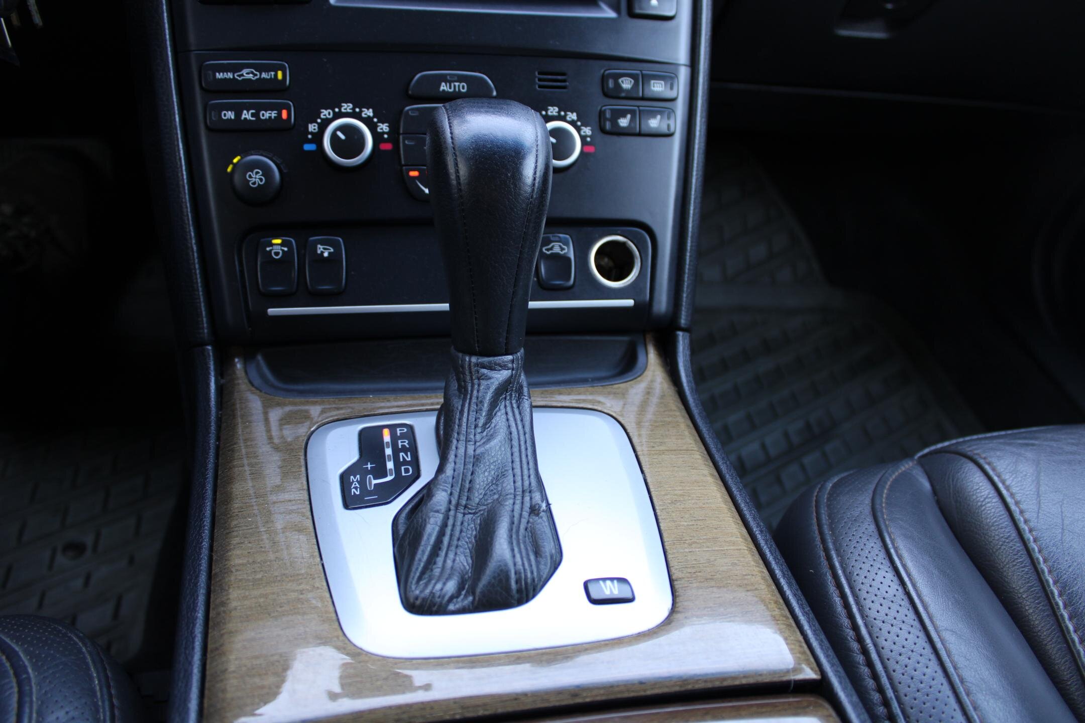 Volvo XC90 SUV / Terénní 2,4 l 136 kw