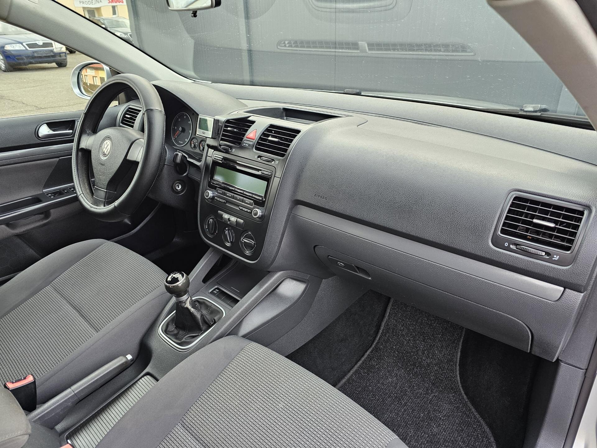 Volkswagen Golf Kombi 2,0 l 77 kw