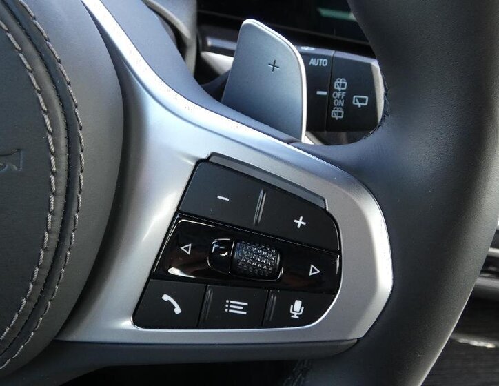 BMW X5 SUV / Terénní 3,0 l 210 kw