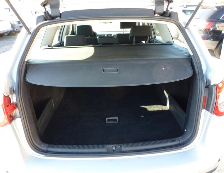 Volkswagen Passat 24