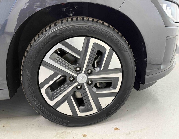 Hyundai Kona SUV / Terénní 0,0 150 kw