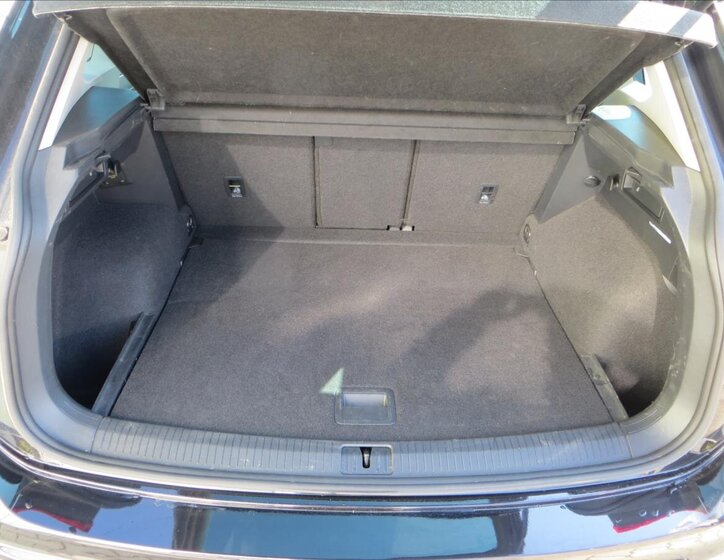 Volkswagen Tiguan SUV / Terénní 1,5 l 110 kw