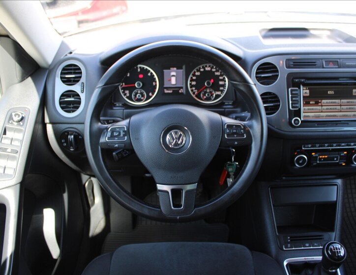 Volkswagen Tiguan SUV / Terénní 2,0 l 103 kw