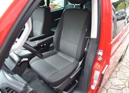 Volkswagen Multivan 14