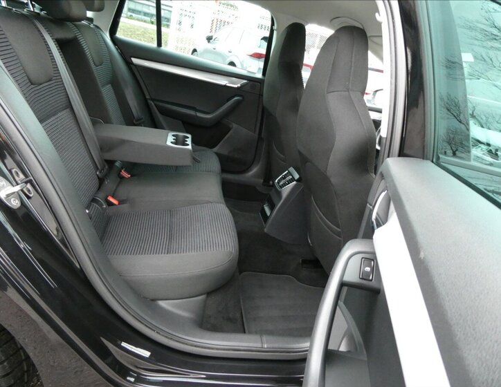 Škoda Octavia Kombi 1,6 l 77 kw