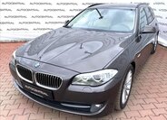 BMW Řada 5 Kombi 3,0 l 180 kw