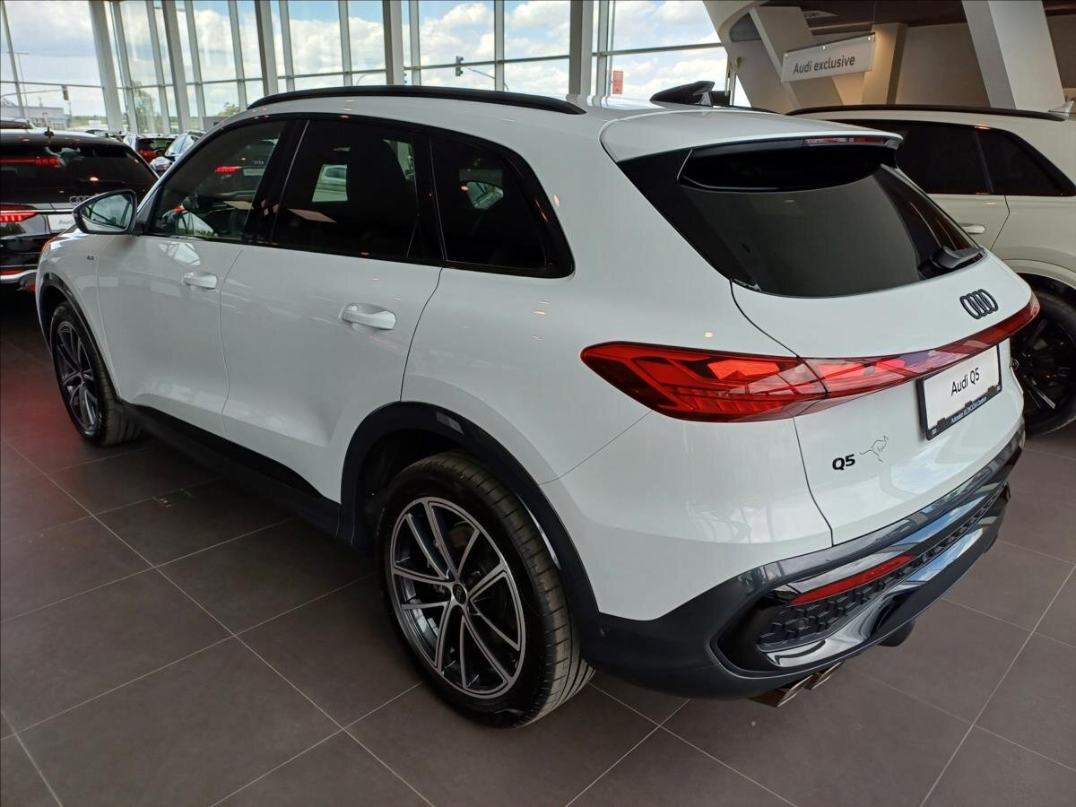 Audi Q5 SUV 2,0 l 150 kw