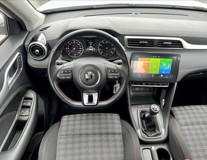 MG ZS Hatchback 1,5 l 78 kw