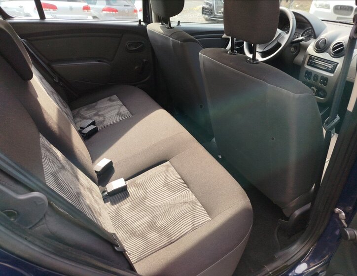 Dacia Sandero Hatchback 1,1 l 55 kw