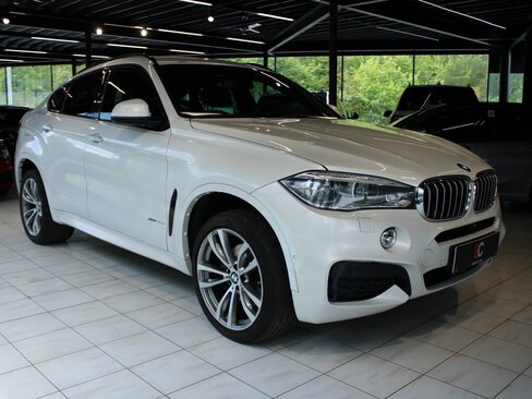 BMW X6 Sedan / Limuzína 3,0 l 230 kw