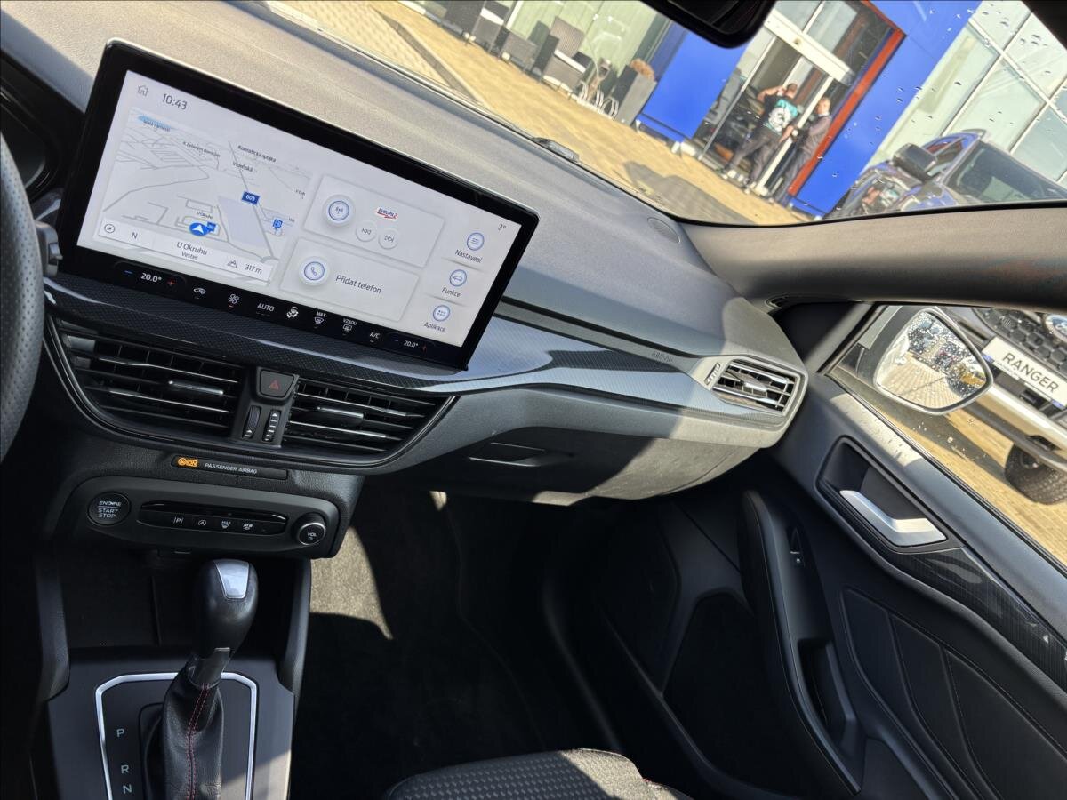 Ford Focus Kombi 999,0 92 kw