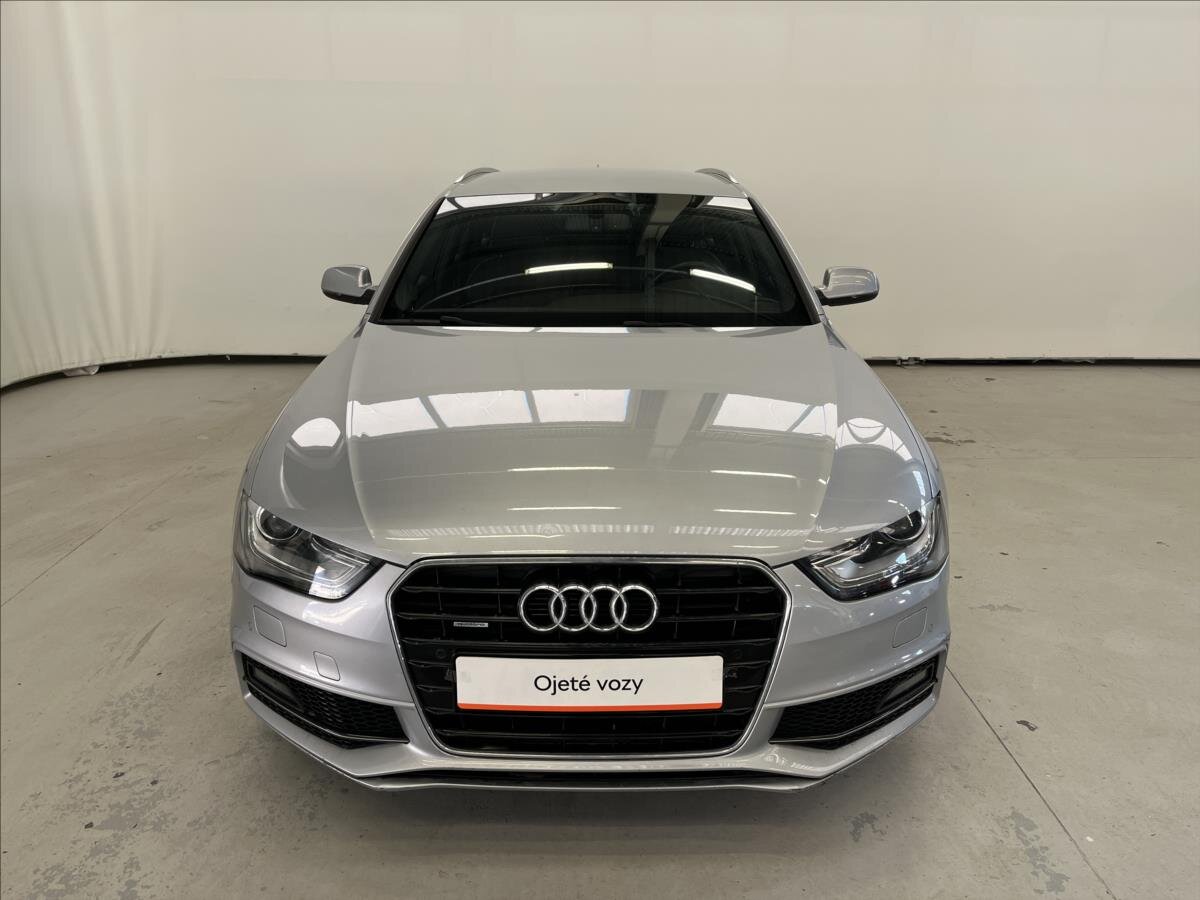 Audi A4 Kombi 2,0 l 140 kw