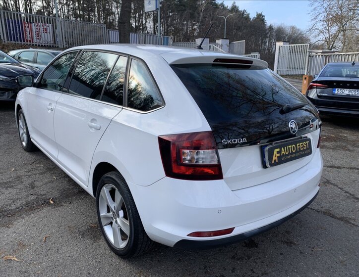 Škoda Rapid Hatchback 999,0 81 kw