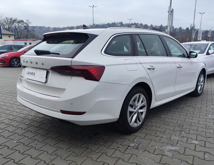 Škoda Octavia Kombi 2,0 l 110 kw