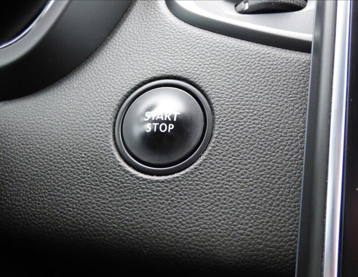 Renault Scénic MPV 1,5 l 81 kw