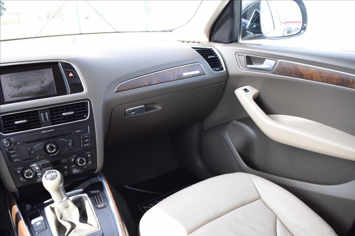 Audi Q5 SUV / Terénní 2,0 l 105 kw