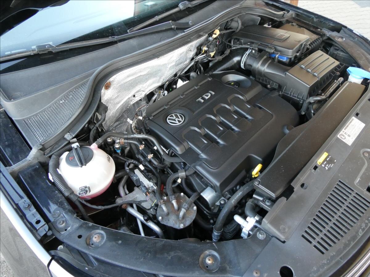 Volkswagen Tiguan SUV 2,0 l 110 kw