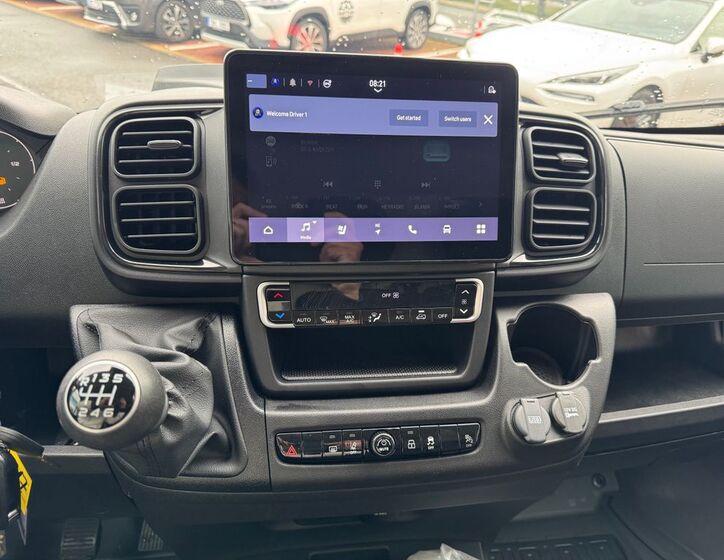 Toyota Proace Max 10