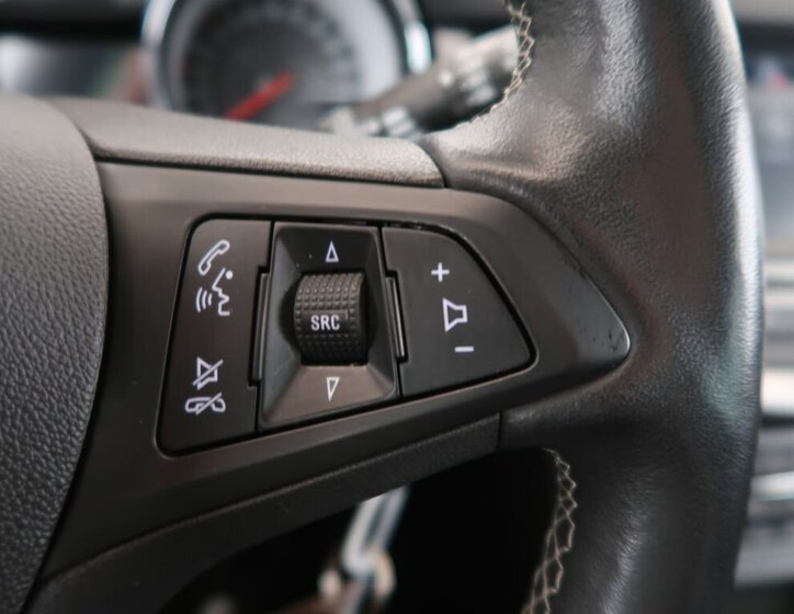 Opel Astra Hatchback 1,2 l 81 kw