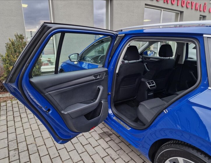 Škoda Superb Kombi 1,5 l 110 kw