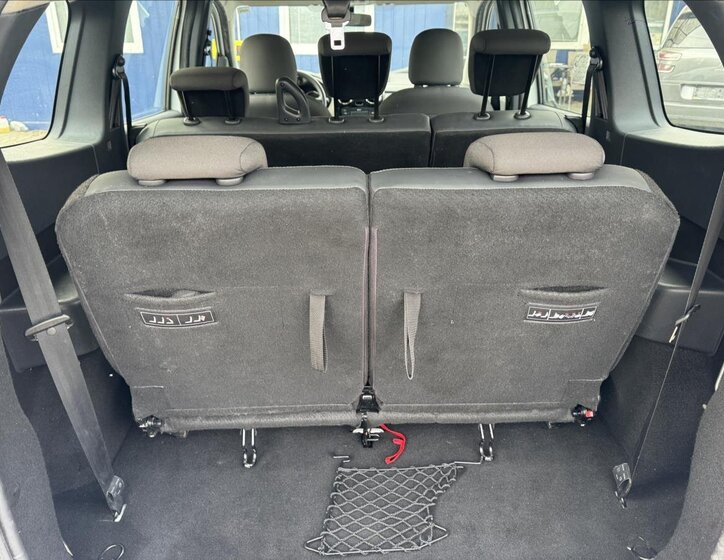 Dacia Lodgy Kombi 1,6 l 60 kw