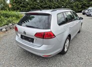 Volkswagen Golf Kombi 1,6 l 81 kw