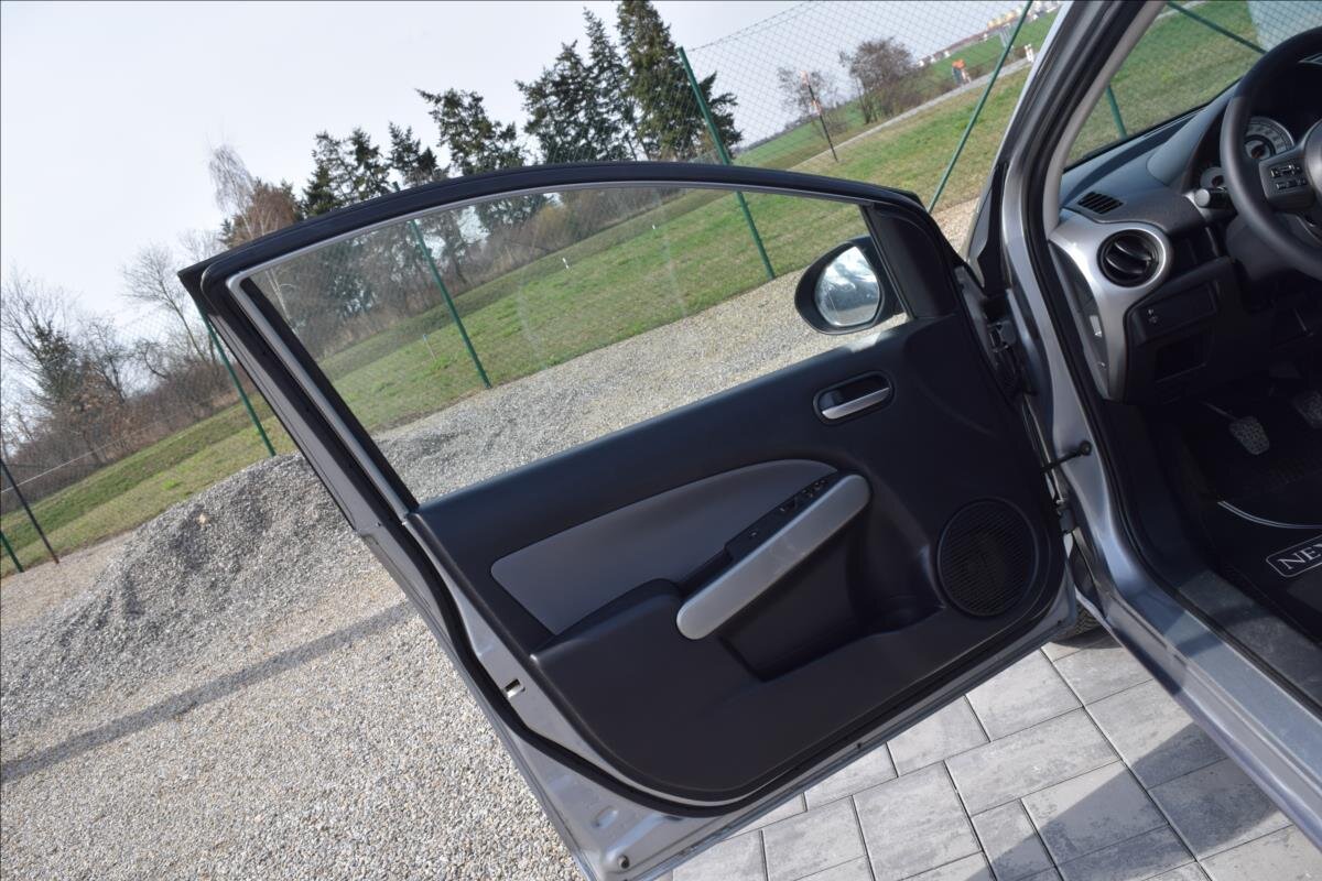 Mazda 2 Hatchback 1,3 l 55 kw