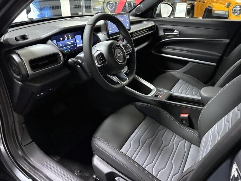 Jeep Avenger Ostatní 1,2 l 107 kw