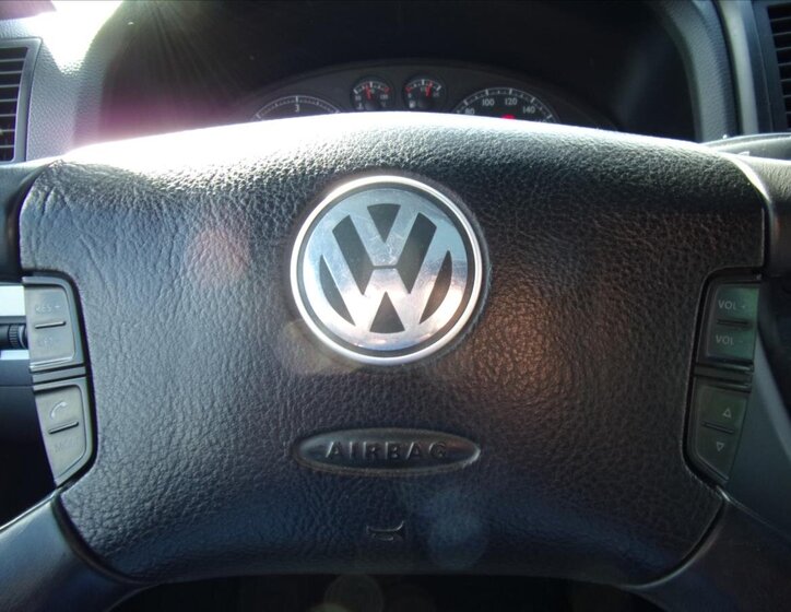 Volkswagen Multivan Ostatní 2,5 l 128 kw