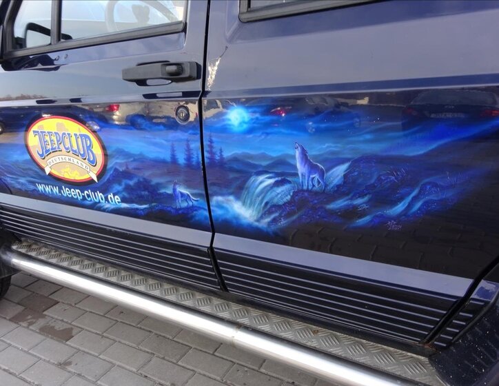 Jeep Cherokee SUV 4,0 l 136 kw