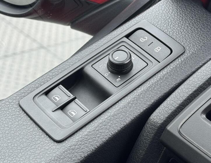 Volkswagen Transporter 22