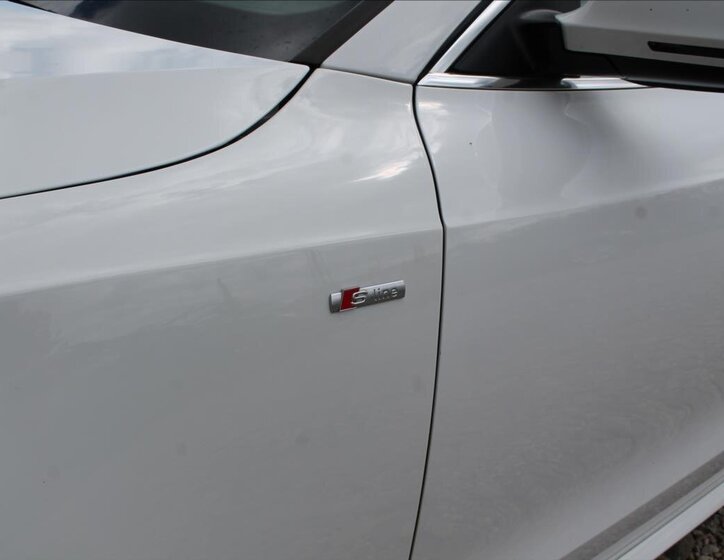 Audi A5 Kupé 3,0 l 176 kw