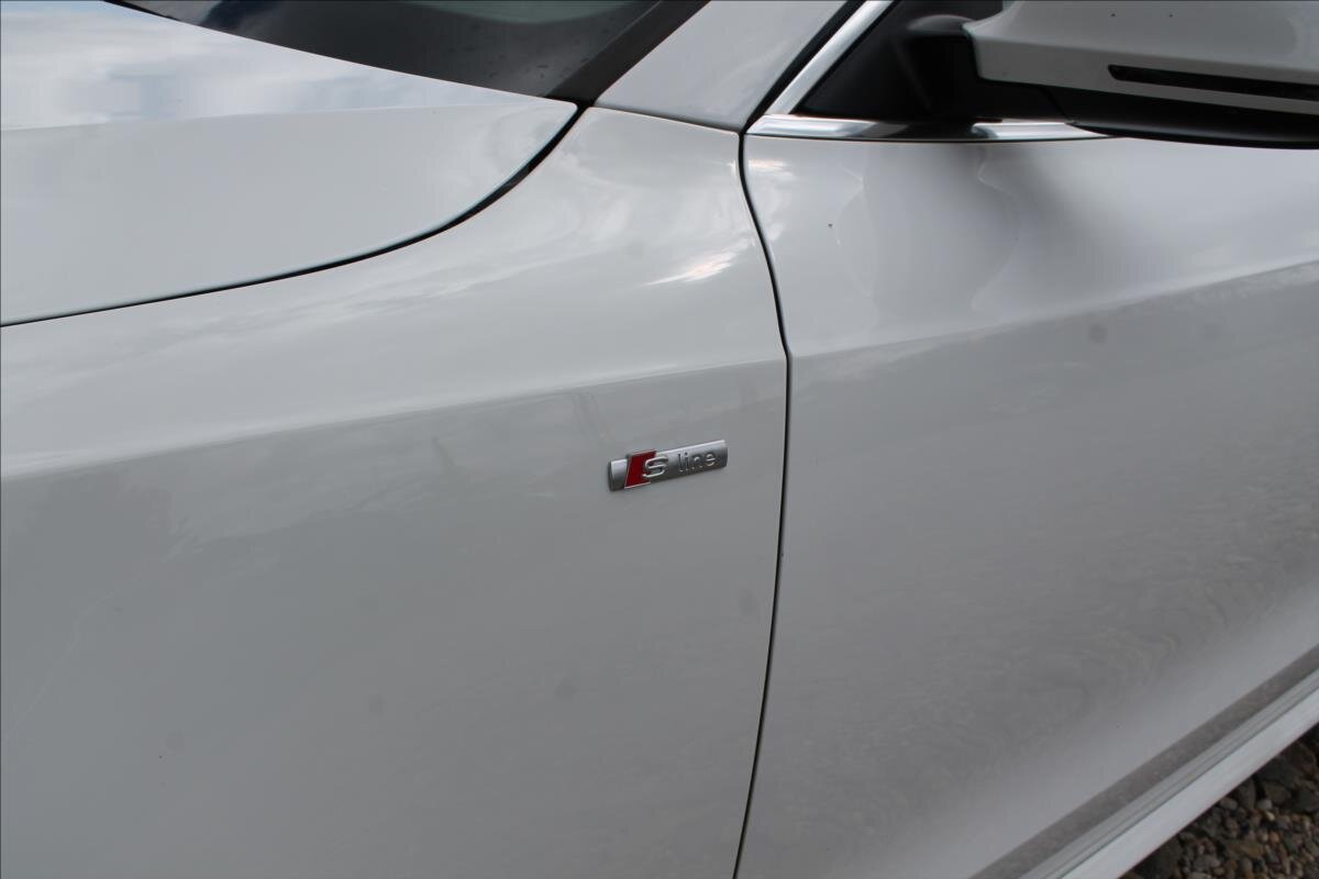 Audi A5 Kupé 3,0 l 176 kw