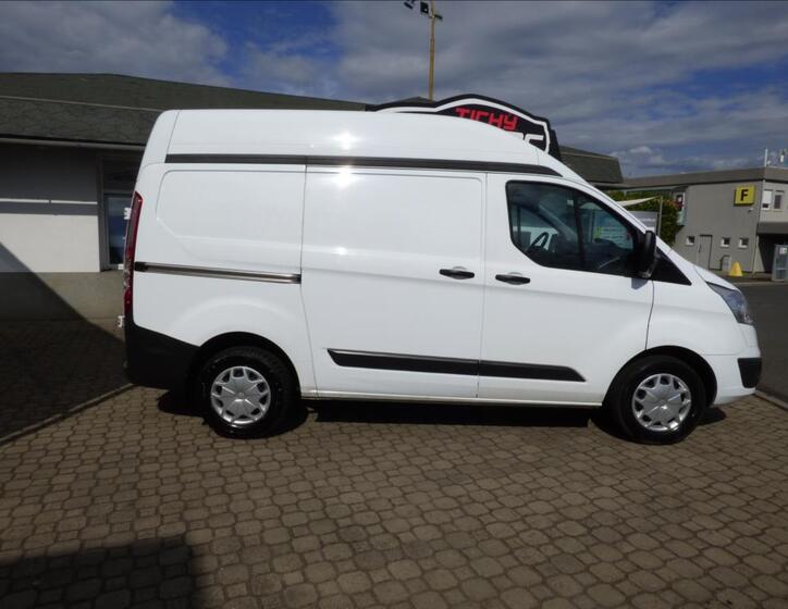 Ford Transit Custom 2