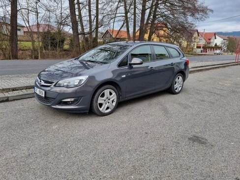 Opel Astra Kombi 0,0 121 kw