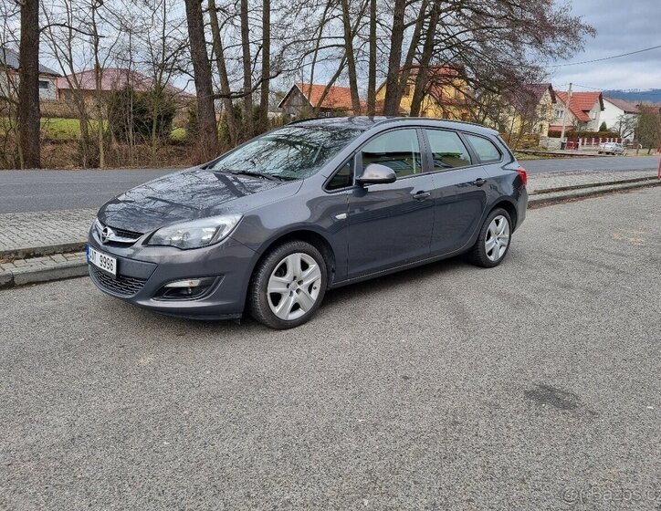 Opel Astra Kombi 0,0 121 kw