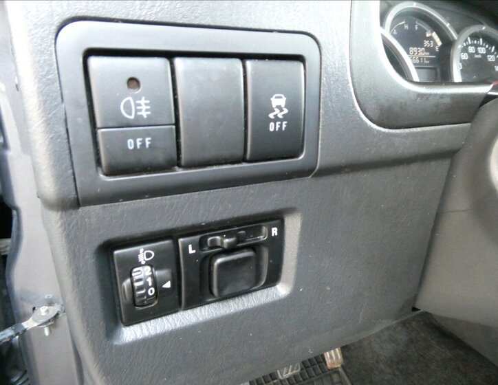 Suzuki Jimny SUV / Terénní 1,3 l 62 kw