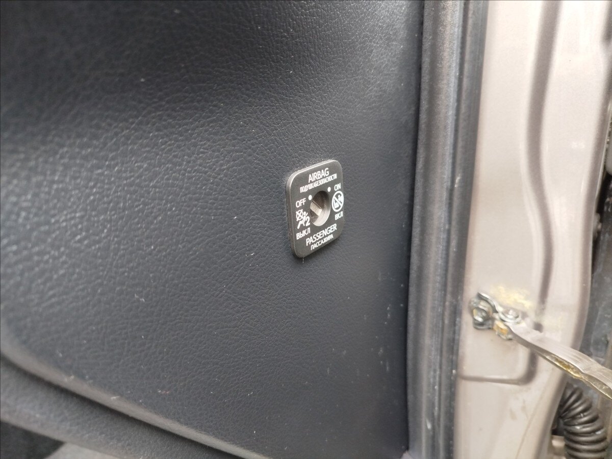 Toyota Auris Kombi 2,0 l 91 kw