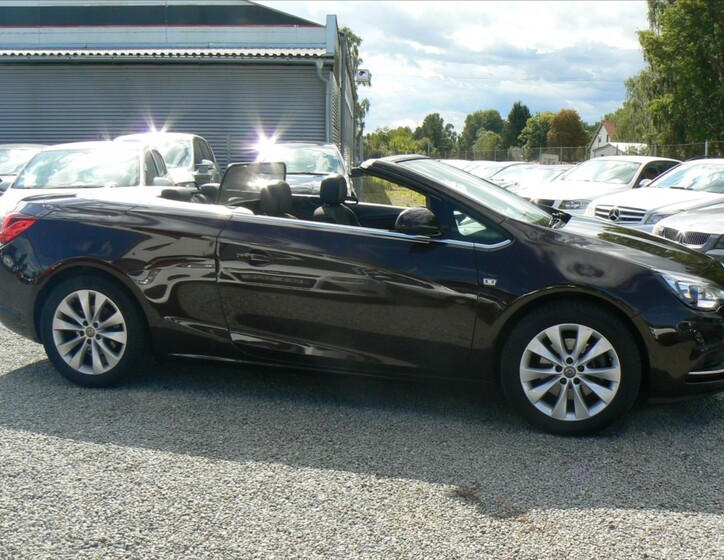 Opel Cascada 3