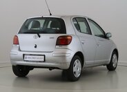 Toyota Yaris 5