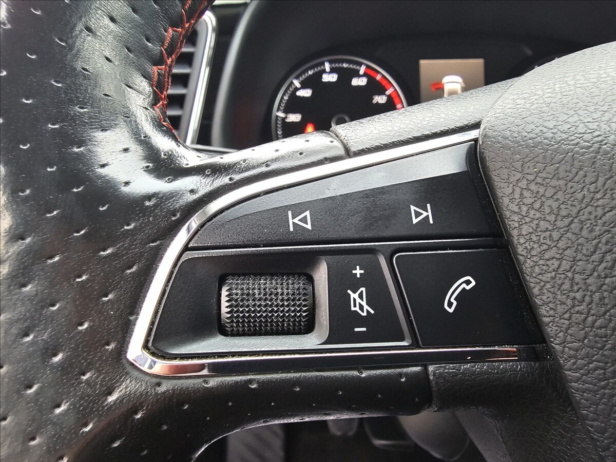 Seat Leon Hatchback 1,4 l 110 kw