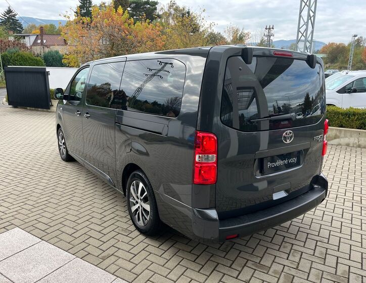 Toyota ProAce Verso 4