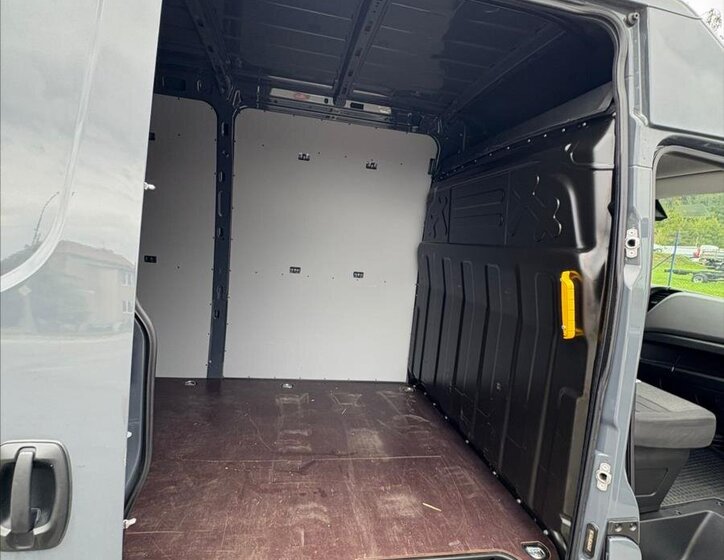 Iveco Daily Ostatní 3,0 l 129 kw