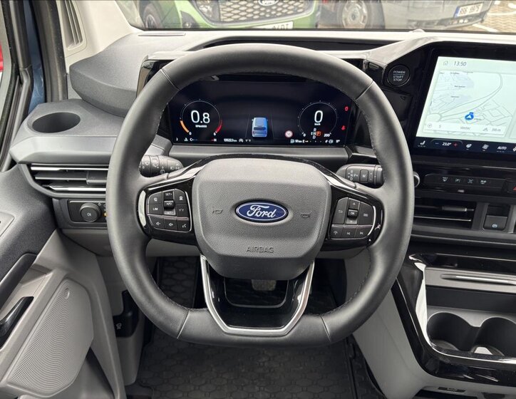 Ford Tourneo Custom Kombi 2,0 l 125 kw