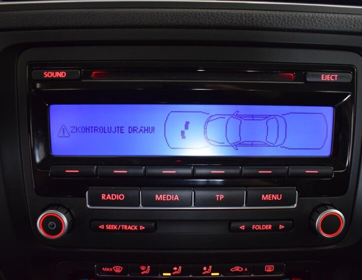 Volkswagen Jetta Sedan 1,2 l 77 kw