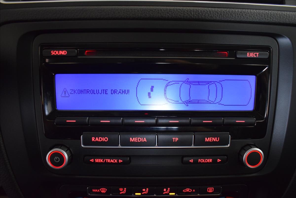 Volkswagen Jetta Sedan 1,2 l 77 kw