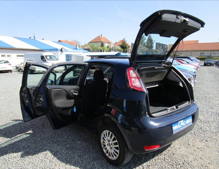 Fiat Punto Hatchback 1,4 l 57 kw