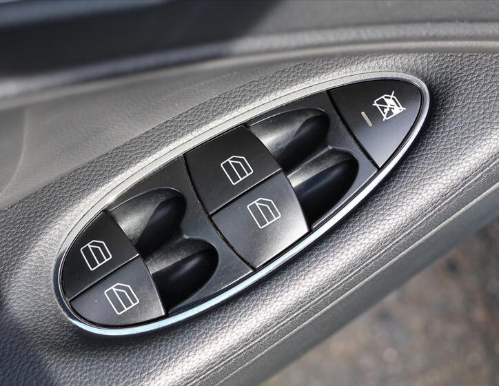 Mercedes-Benz CLS 14